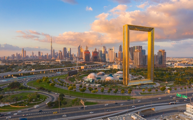 dubai frame travel to dubai