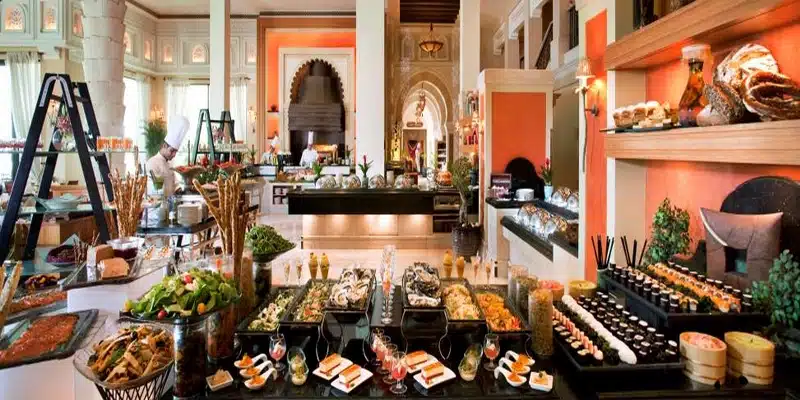 Al Qasr Hotel Best Brunch In Dubai