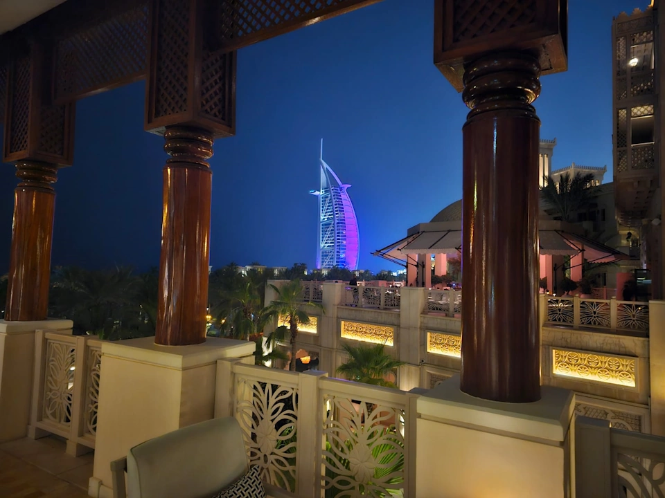 Madinat Dubai Al Qasr Romantic best places to stay in Dubai for couples.